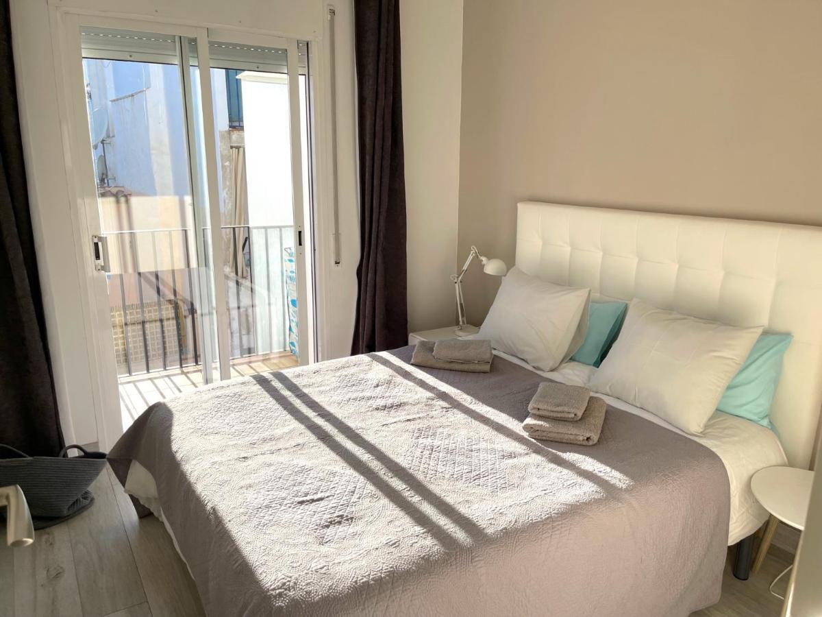 Amazing 2 Bedroom Apartment With Big Sun Terrace Sitges Centre Beach Exterior foto